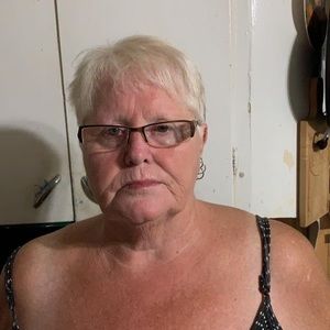 Meet your Posher, Deb